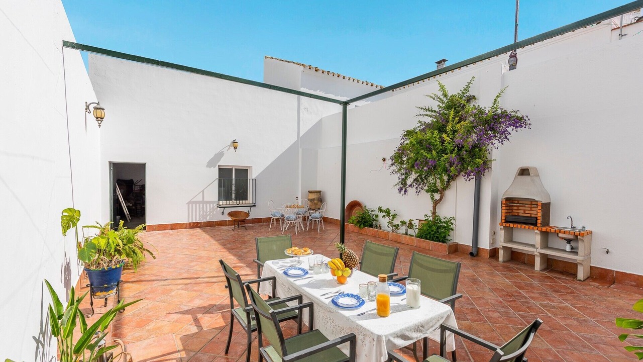 Photo of Outdoor in La Lantejuela