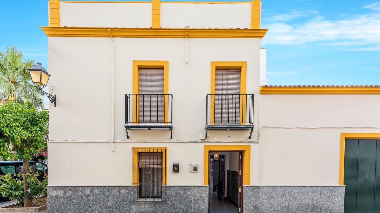 Photo of Outdoor in La Lantejuela