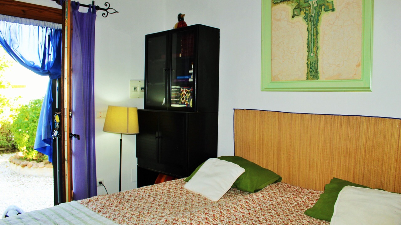Photo of Bedroom in Alozaina