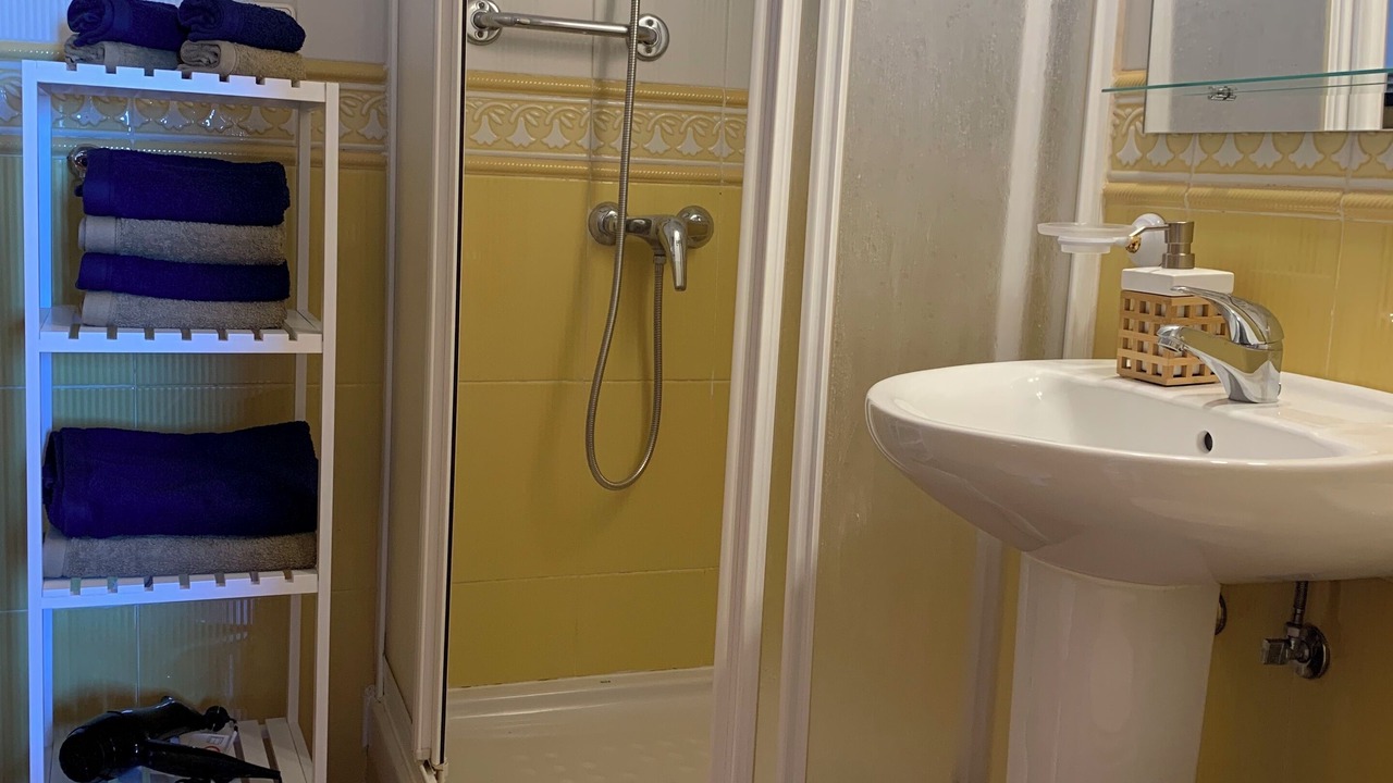 Photo of Bathroom in Los Llanos