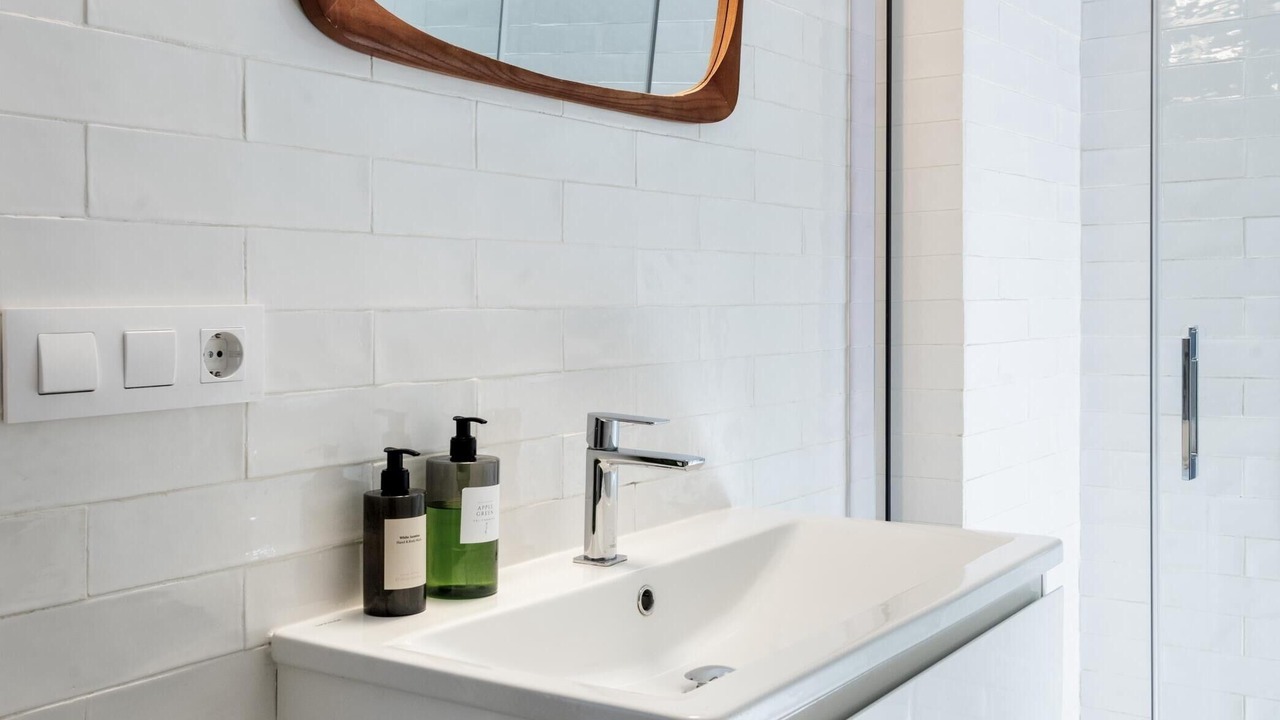 Photo of Bathroom in Feria