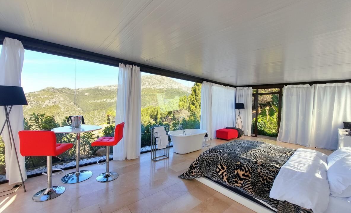 Photo of Others in Casares
