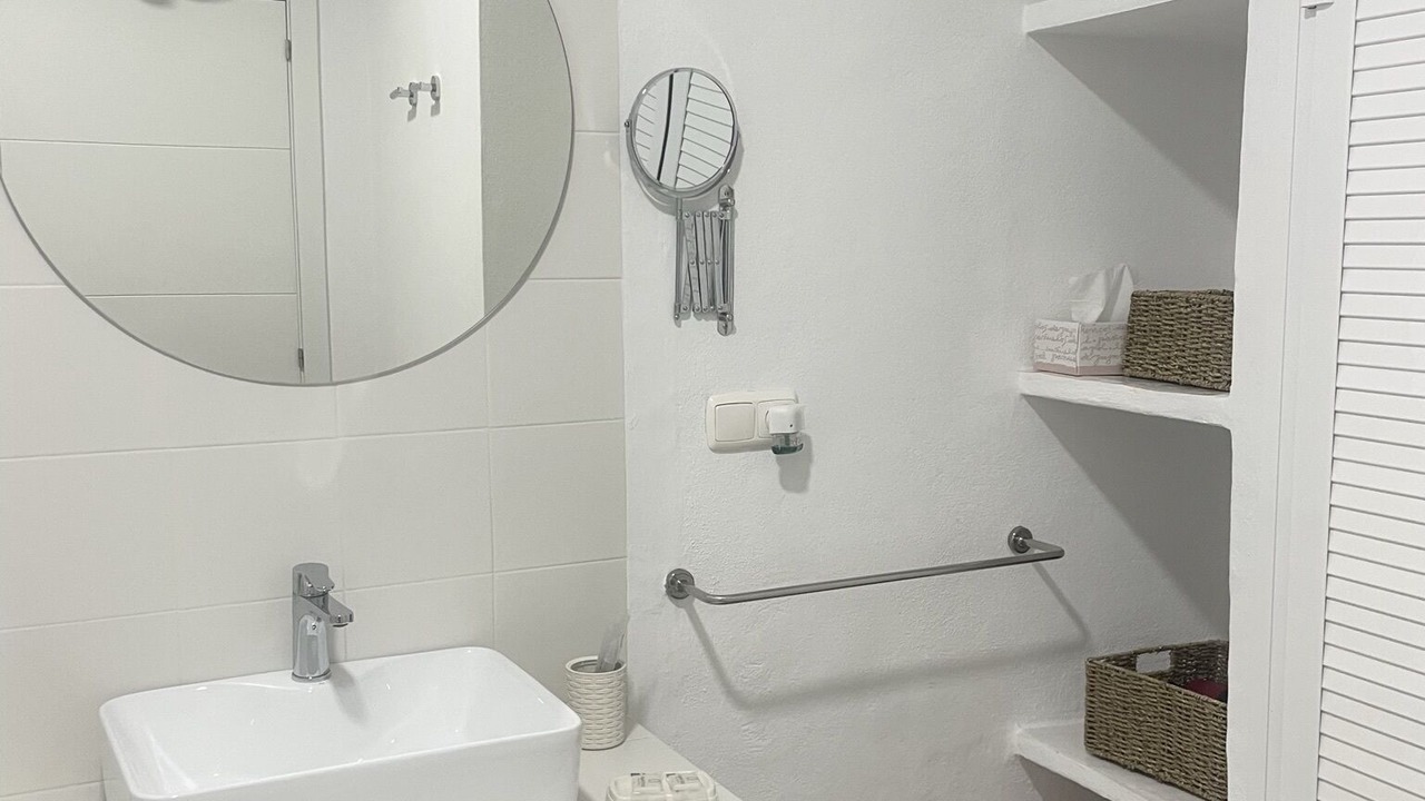 Photo of Bathroom in Valle de Abdalagis