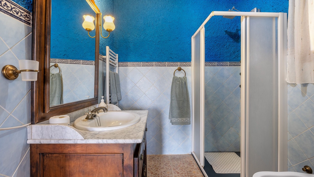 Photo of Bathroom in Orgiva