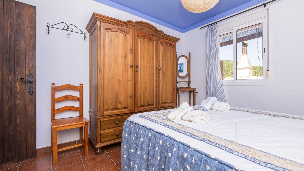 Photo of Bedroom in Benamahoma