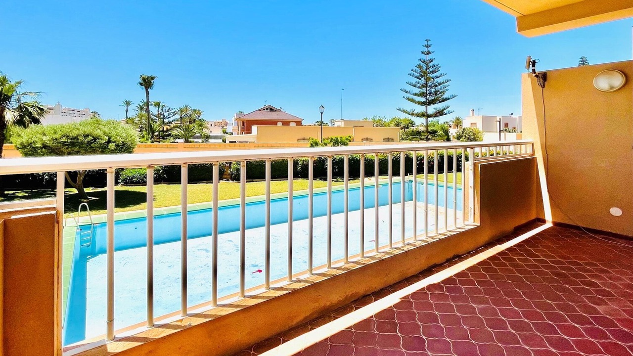 Photo of Patio Balcony in Roquetas de Mar