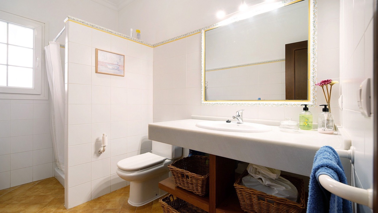 Photo of Bathroom in Los Gallos-Cerromolino