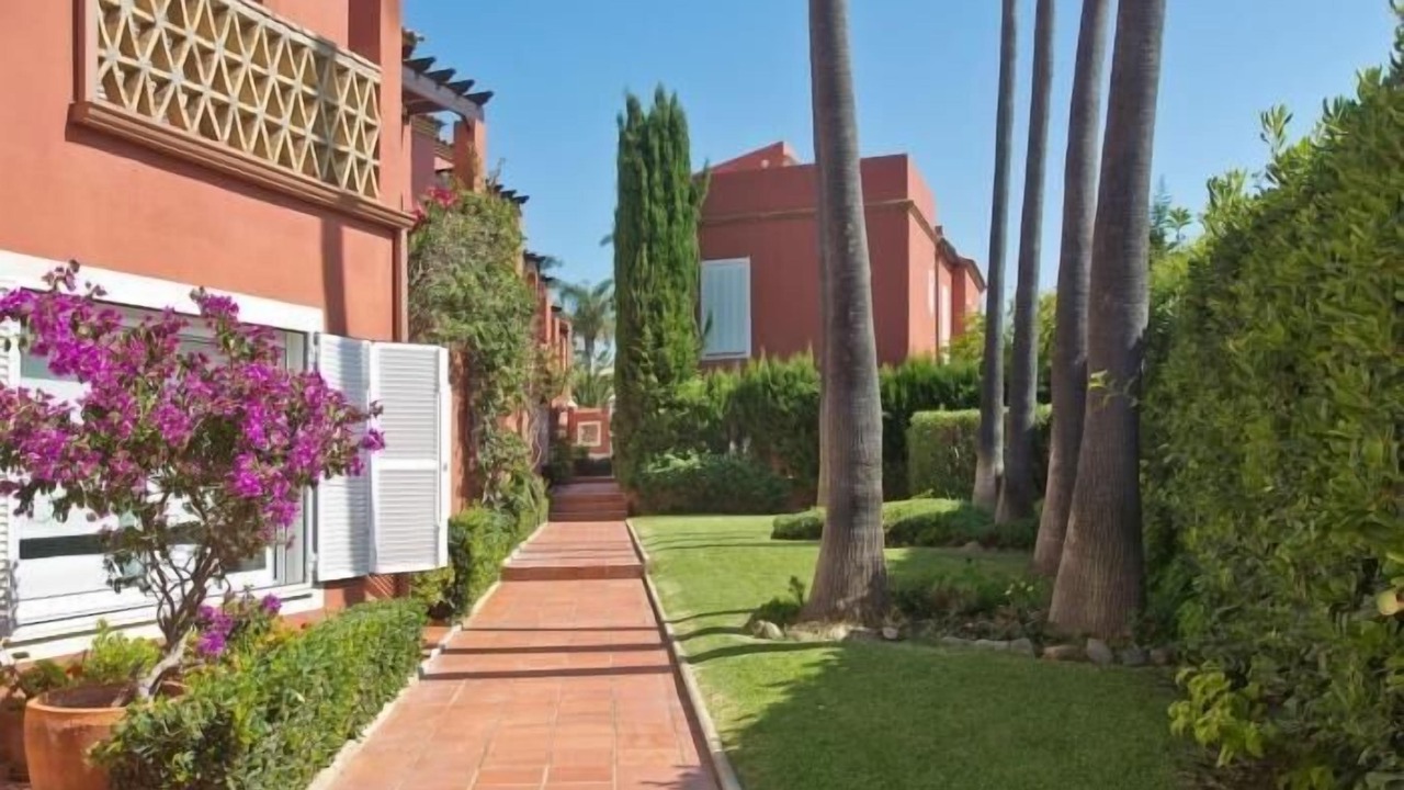 Photo of Outdoor in Carib Playa