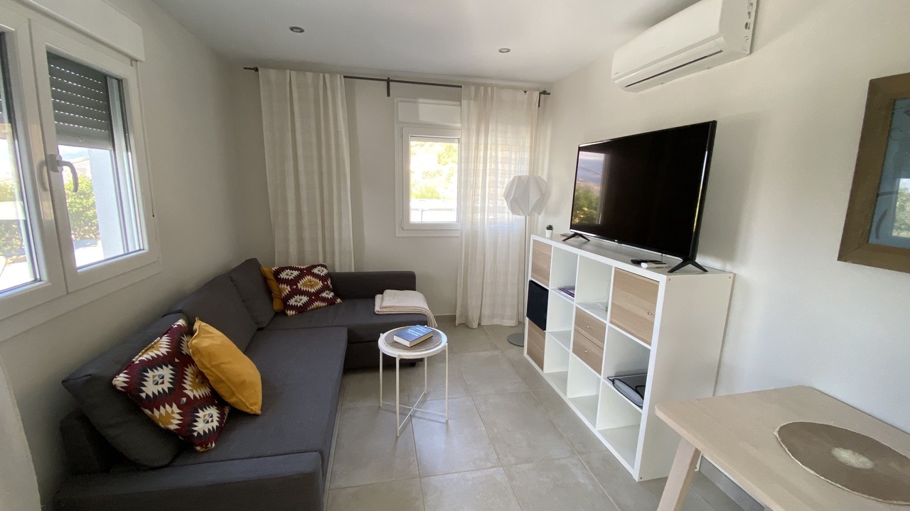 Photo of Livingroom in Sayalonga