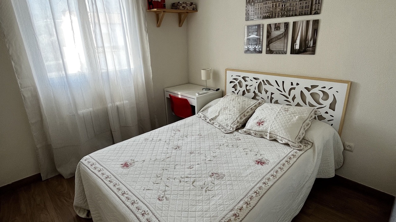 Photo of Bedroom in Navaluenga