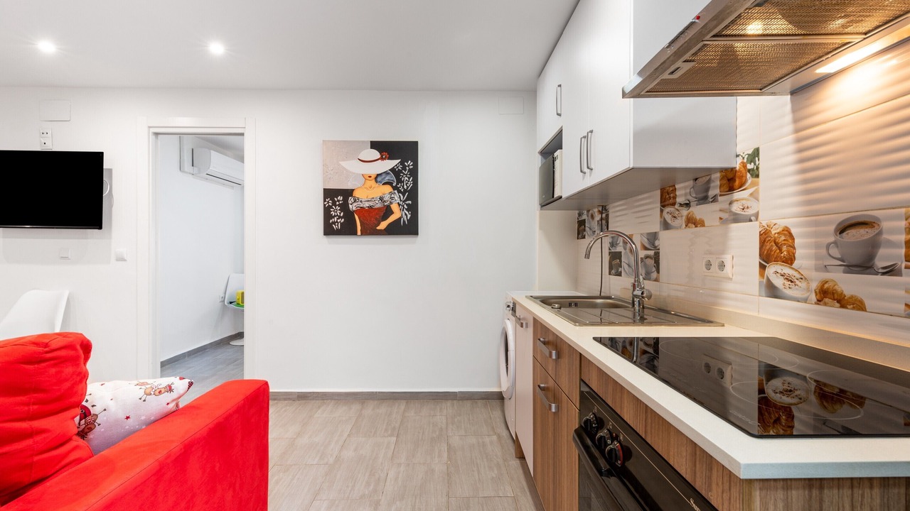 Photo of Kitchen in R.E.N.F.E.
