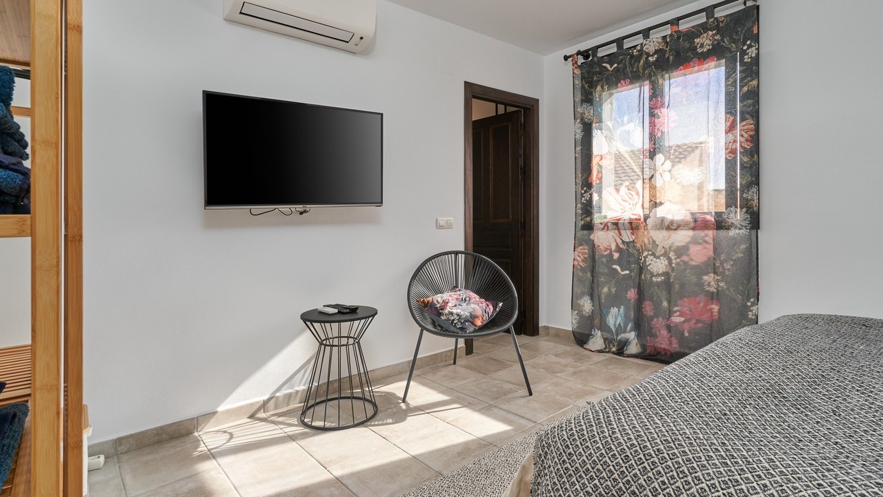Photo of Bedroom in Canillas de Albaida