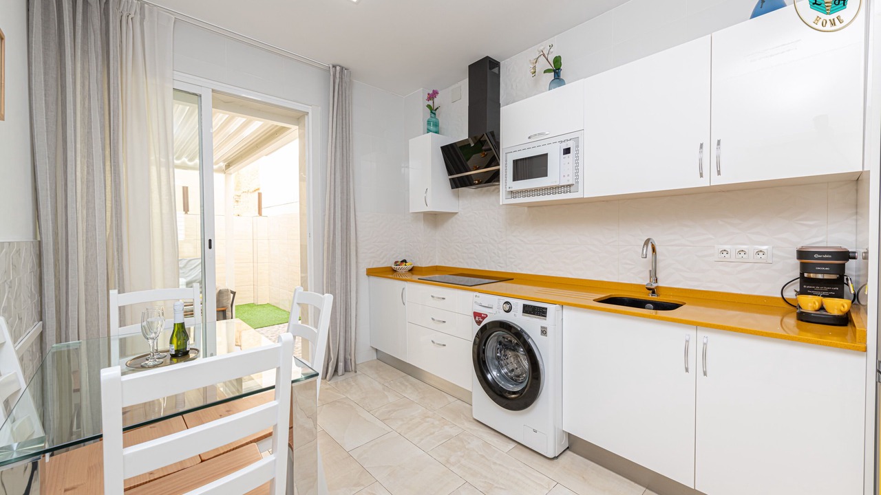 Photo of Kitchen in Jardin de la Abadia