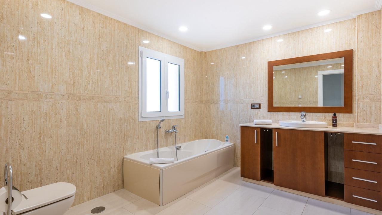 Photo of Bathroom in Guadalmar