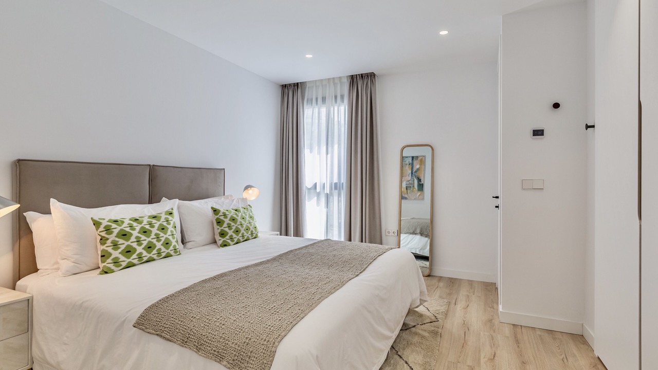 Photo of Bedroom in New Golden Mile