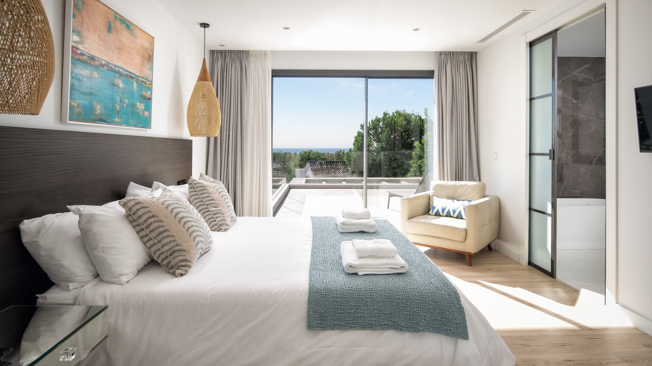 Photo of Bedroom in New Golden Mile