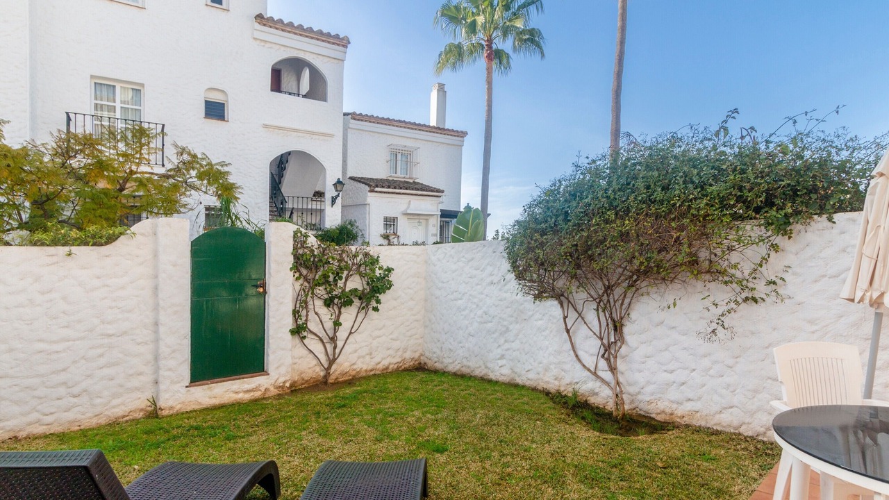 Photo of Outdoor in El Paraiso