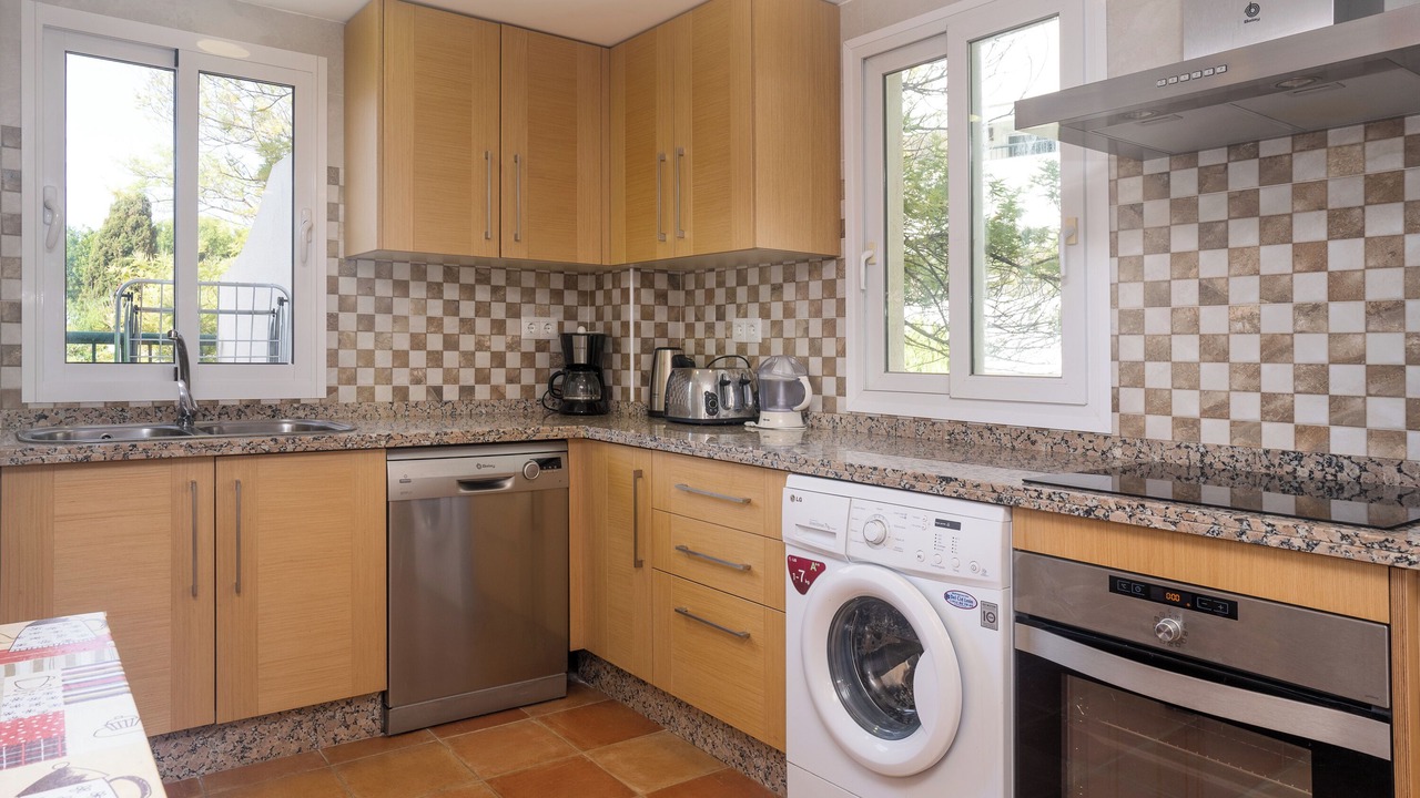 Photo of Kitchen in Guadalmina