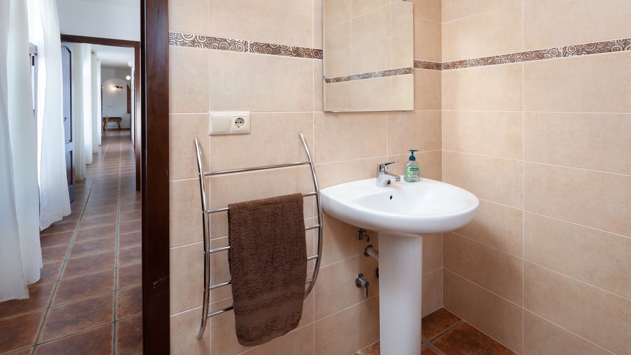 Photo of Bathroom in Canillas de Aceituno
