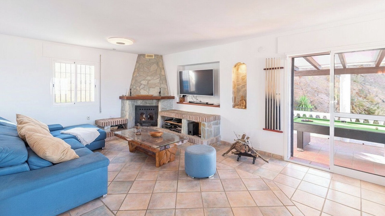 Photo of Livingroom in Sayalonga