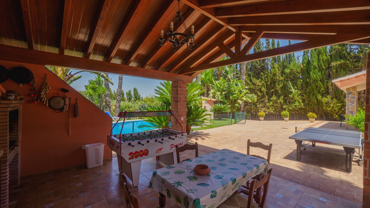 Photo of Outdoor in Coin