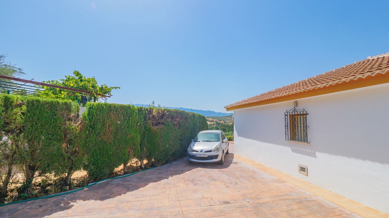 Photo of Outdoor in Guaro