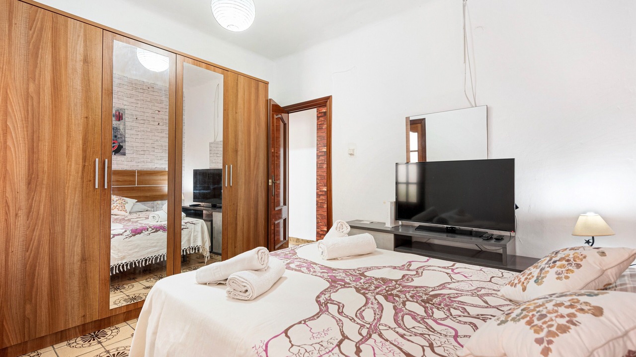 Photo of Bedroom in Bailen-Miraflores