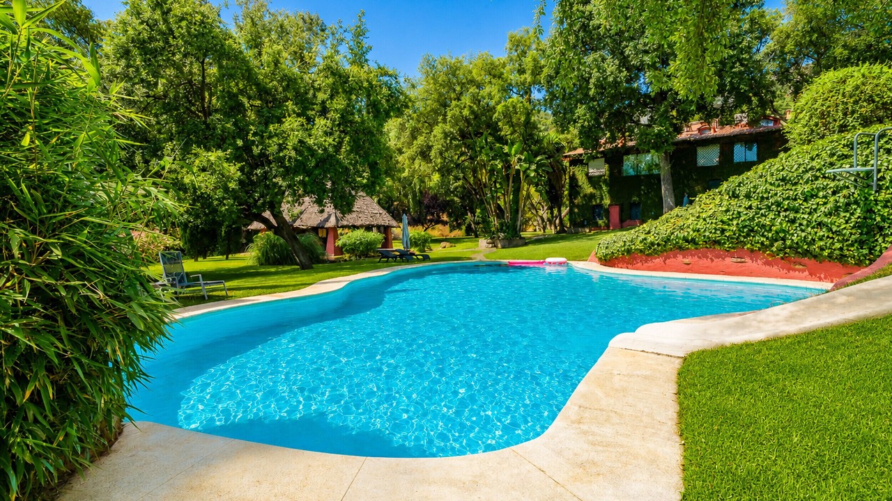 Photo of Outdoor in Coin