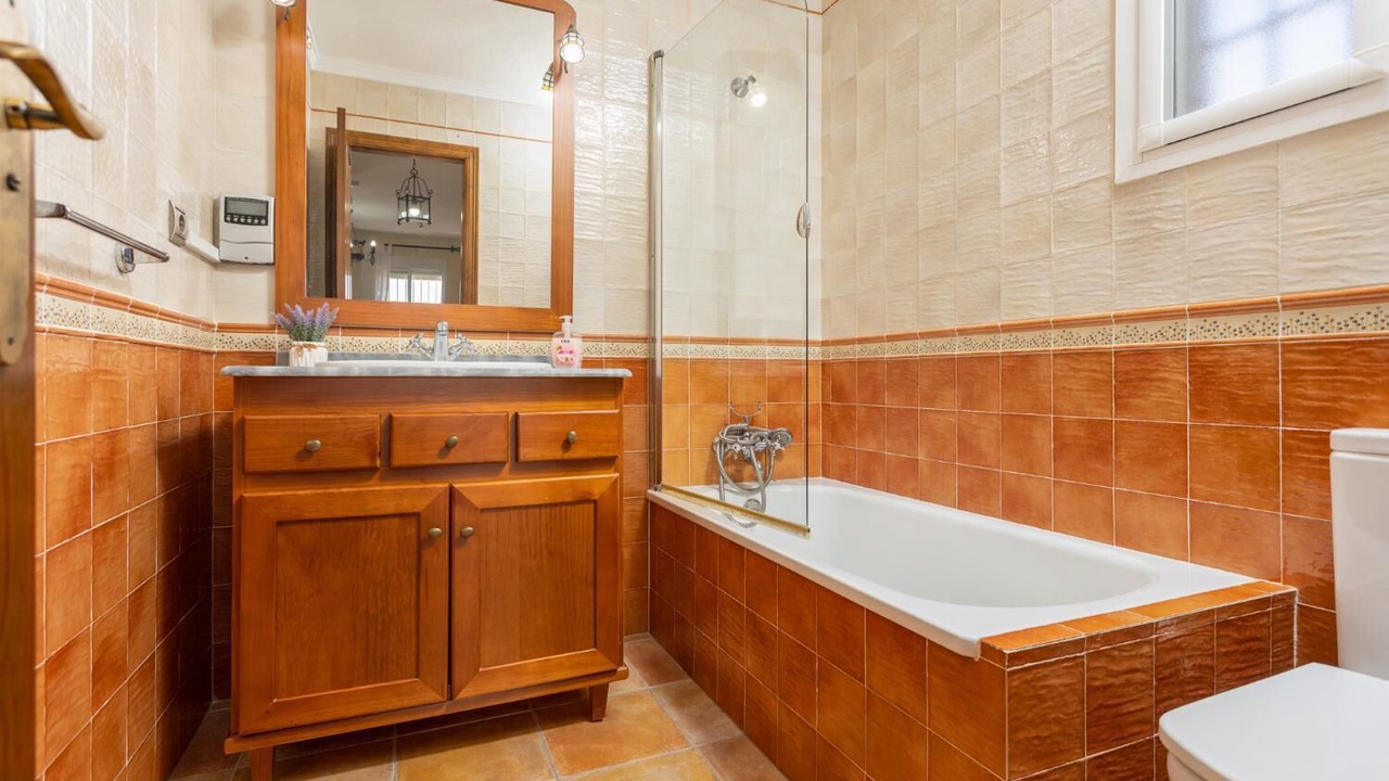 Photo of Bathroom in Frigiliana