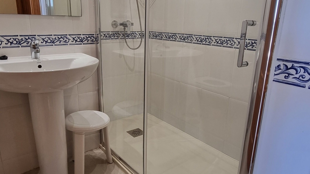 Photo of Bathroom in Rota