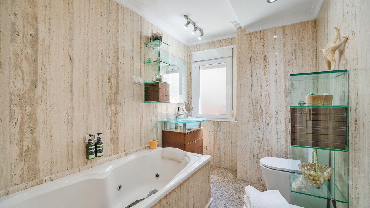 Photo of Bathroom in Cadiz
