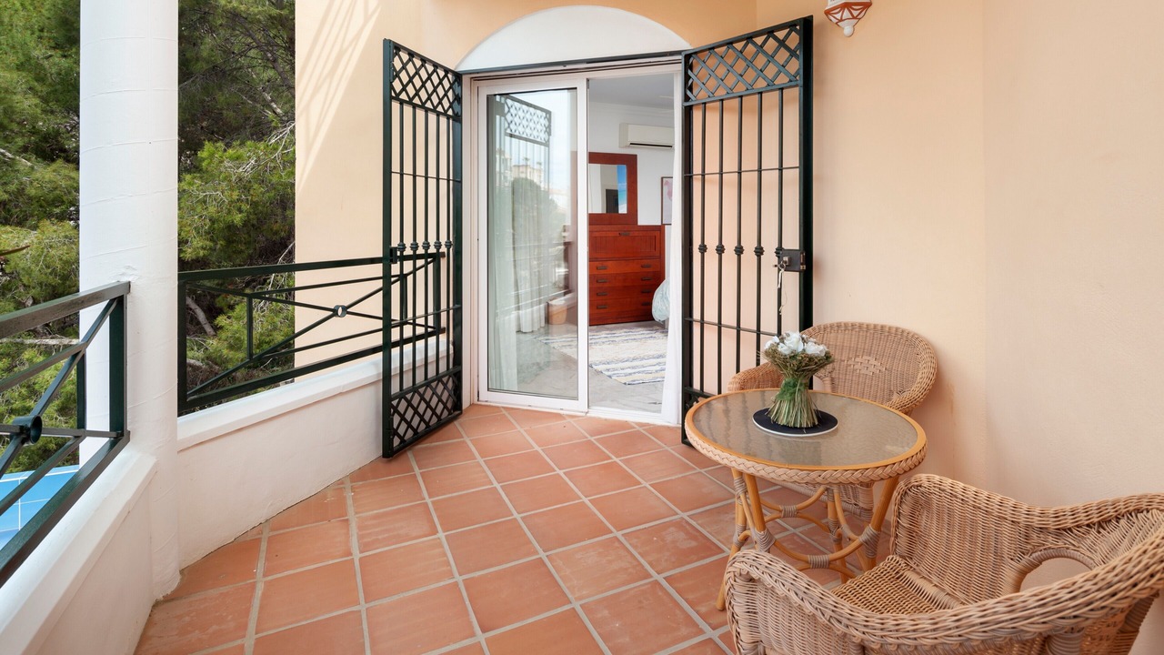 Photo of Patio Balcony in Chimenea