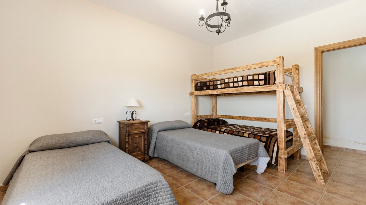 Photo of Bedroom in Almogia