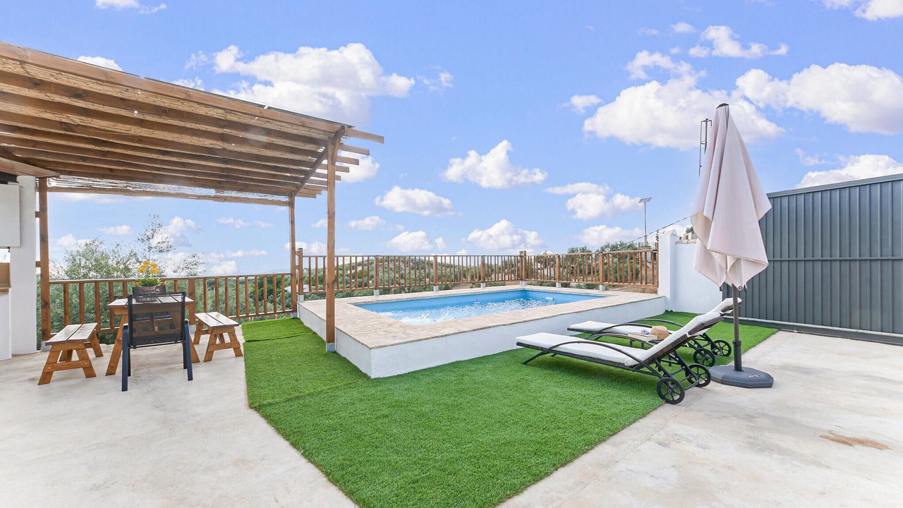 Photo of Outdoor in Cabra