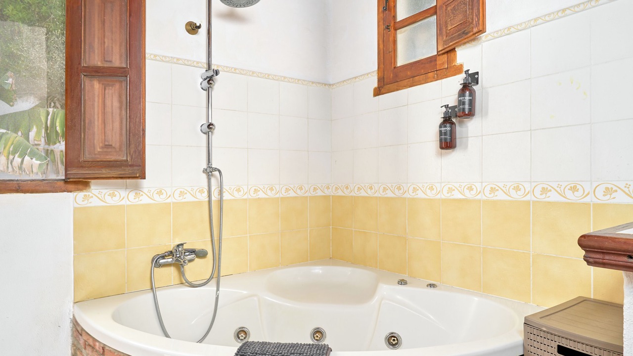 Photo of Bathroom in Canillas de Aceituno