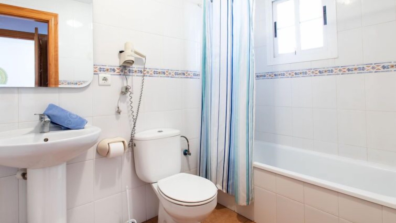 Photo of Bathroom in Urbanizacion Ladera del Mar