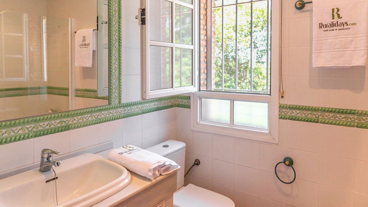 Photo of Bathroom in Cantillana