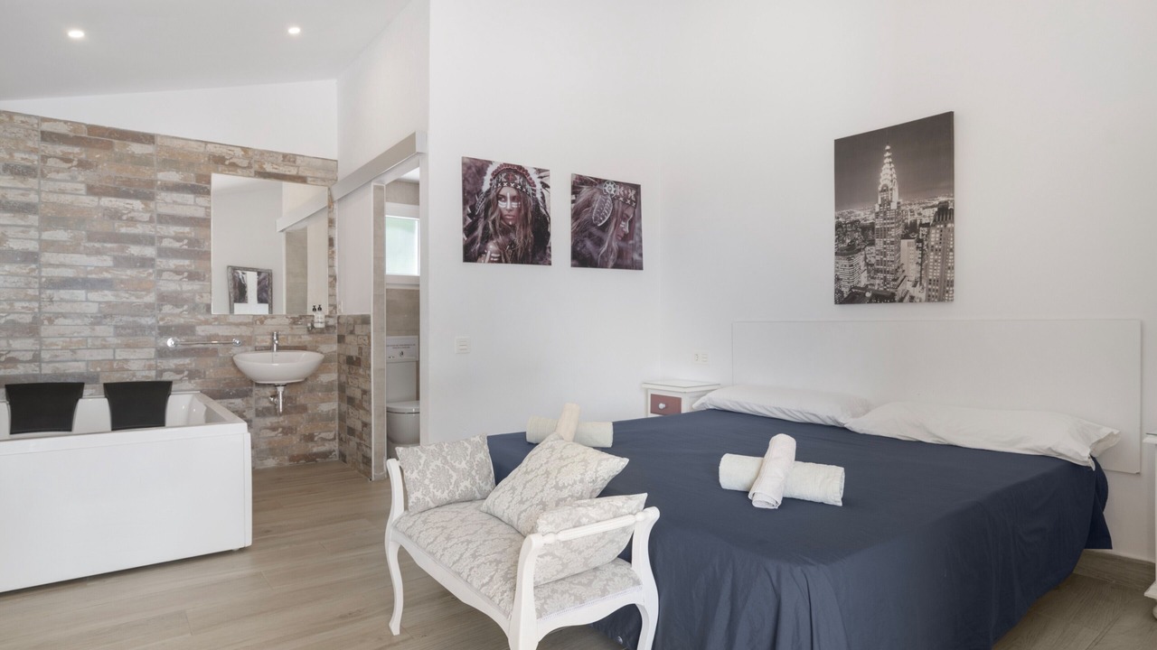 Photo of Bedroom in Olvera