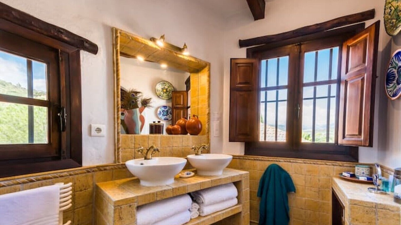 Photo of Bathroom in Riogordo