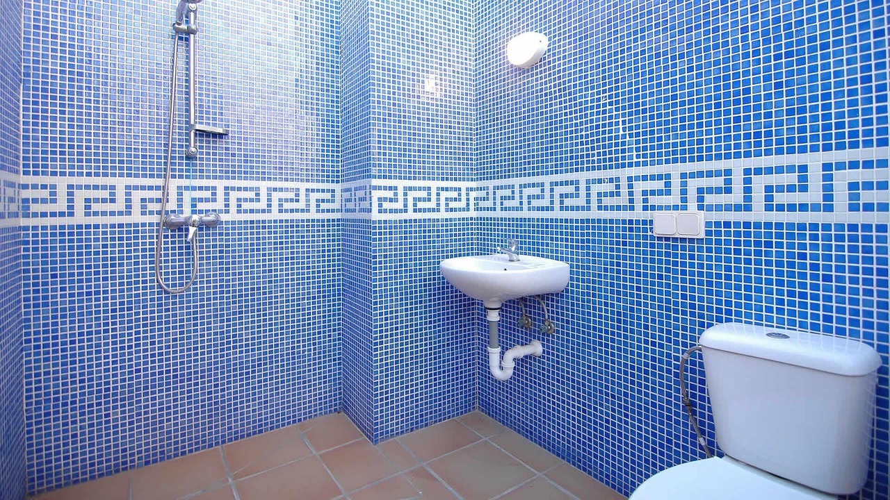 Photo of Bathroom in Nerja City Centre