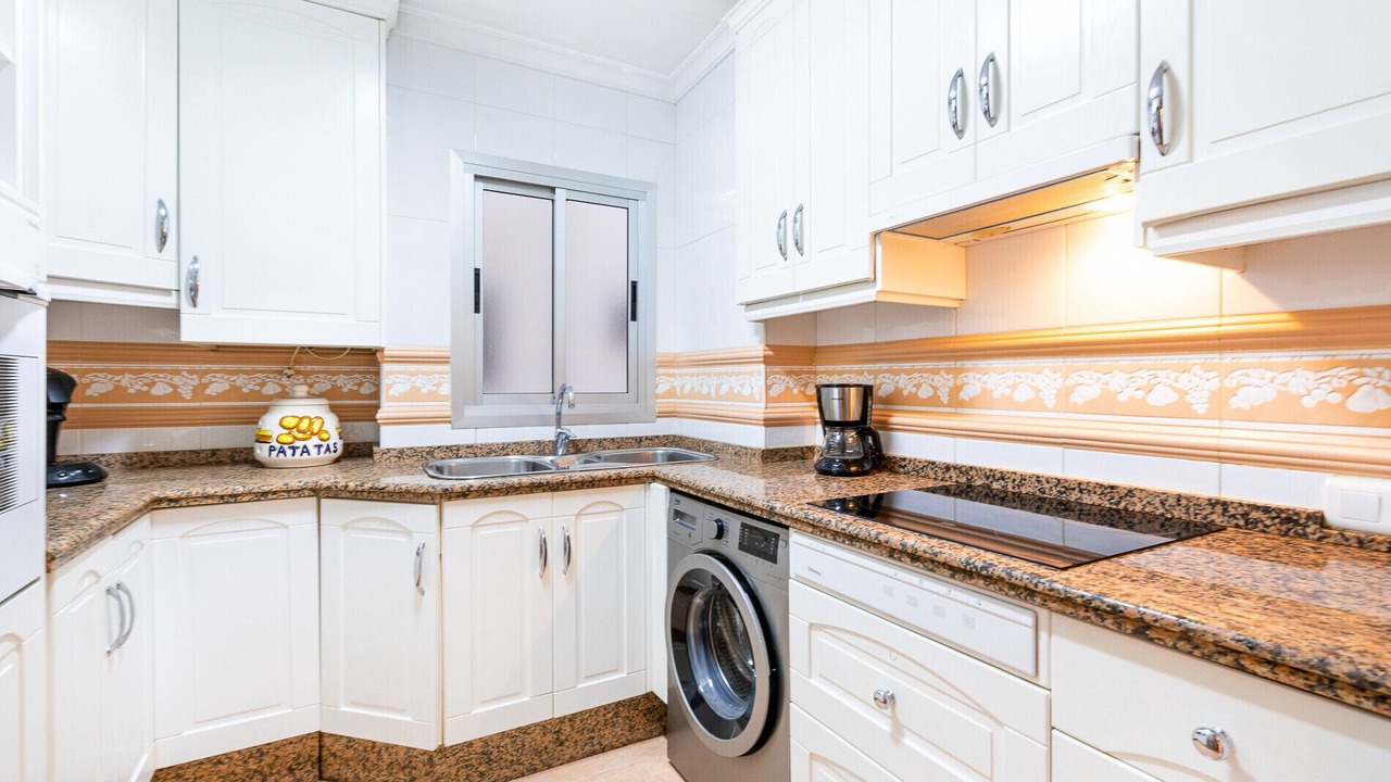 Photo of Kitchen in Fuengirola City Centre