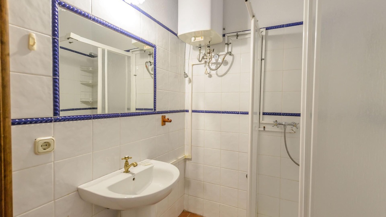 Photo of Bathroom in Alcaucin