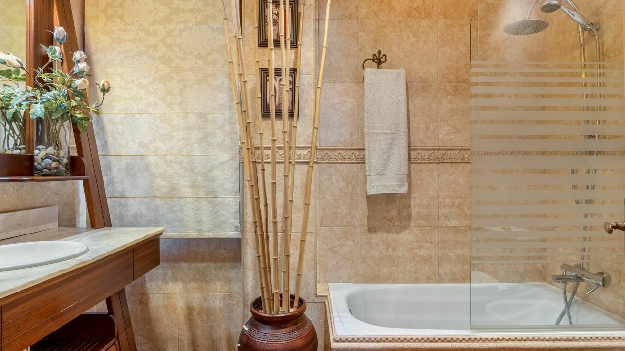 Photo of Bathroom in Baena