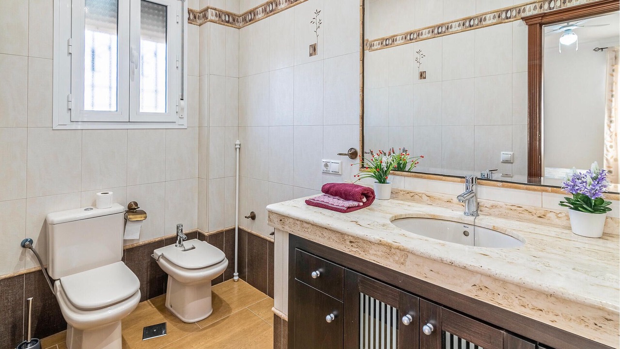 Photo of Bathroom in La Carlota