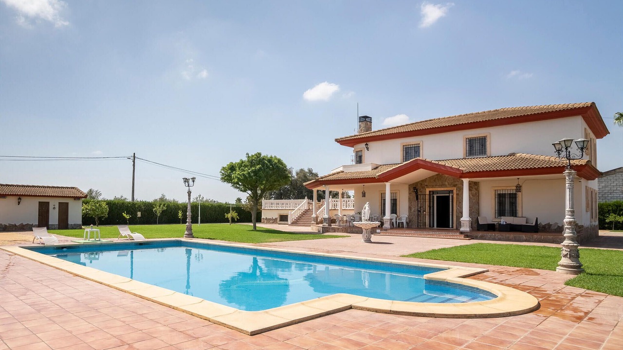 Photo of Outdoor in La Carlota