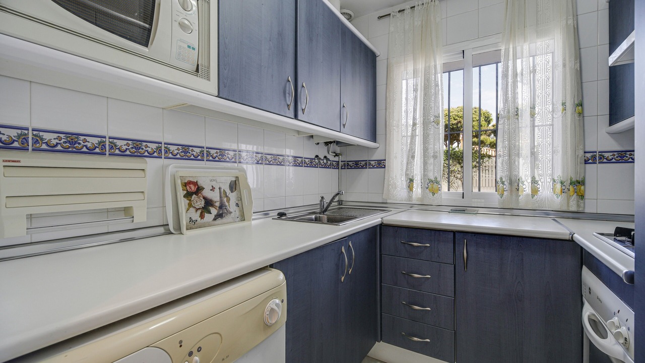Photo of Kitchen in Poblado Sancti Petri