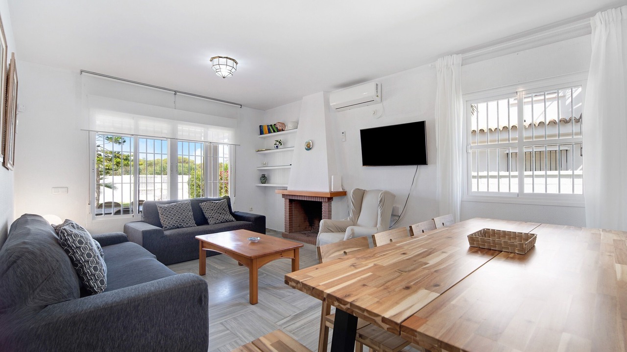 Photo of Livingroom in Poblado de Sancti Petri