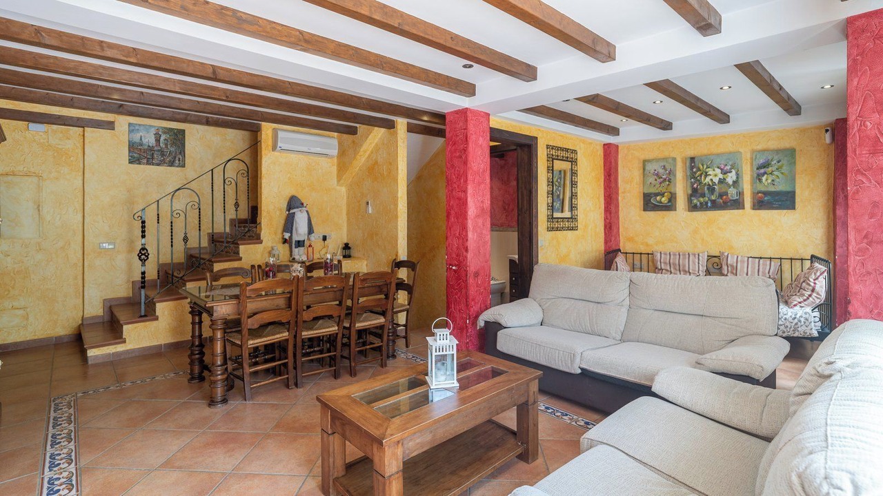 Photo of Livingroom in Igualeja