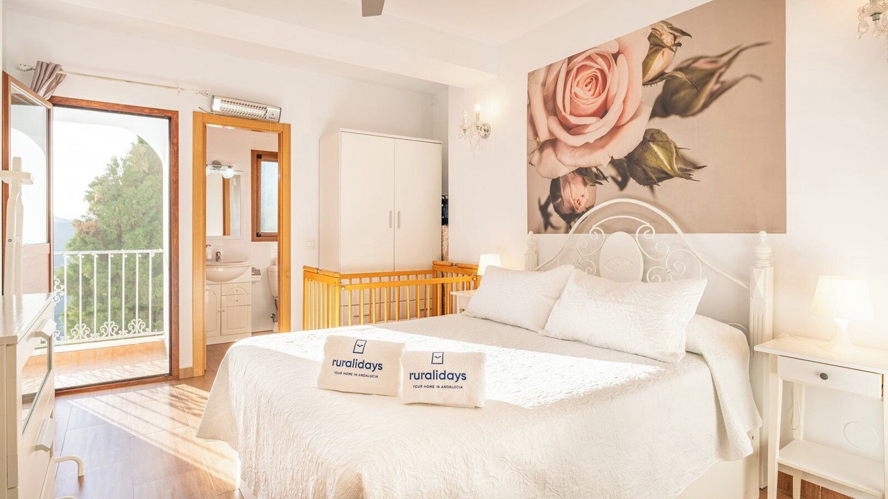 Photo of Bedroom in Sayalonga