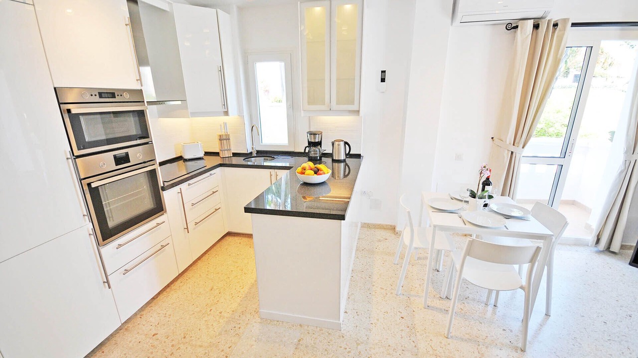 Photo of Kitchen in Oasis del Capistrano